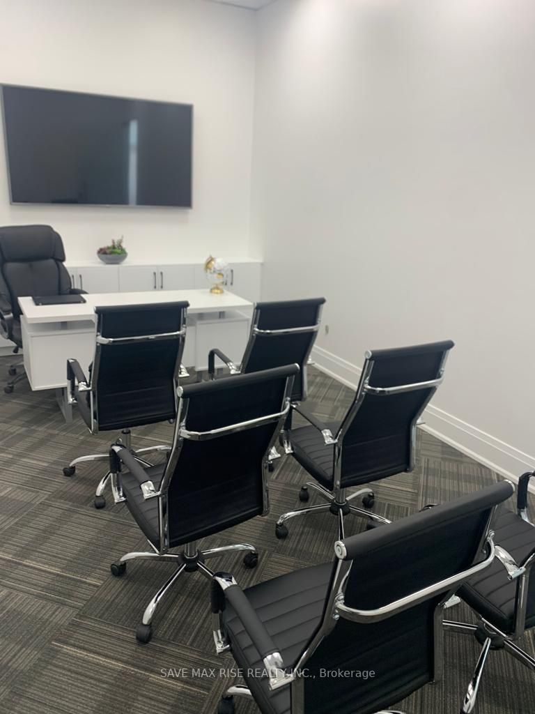 4903 Thomas Alton Blvd, #106