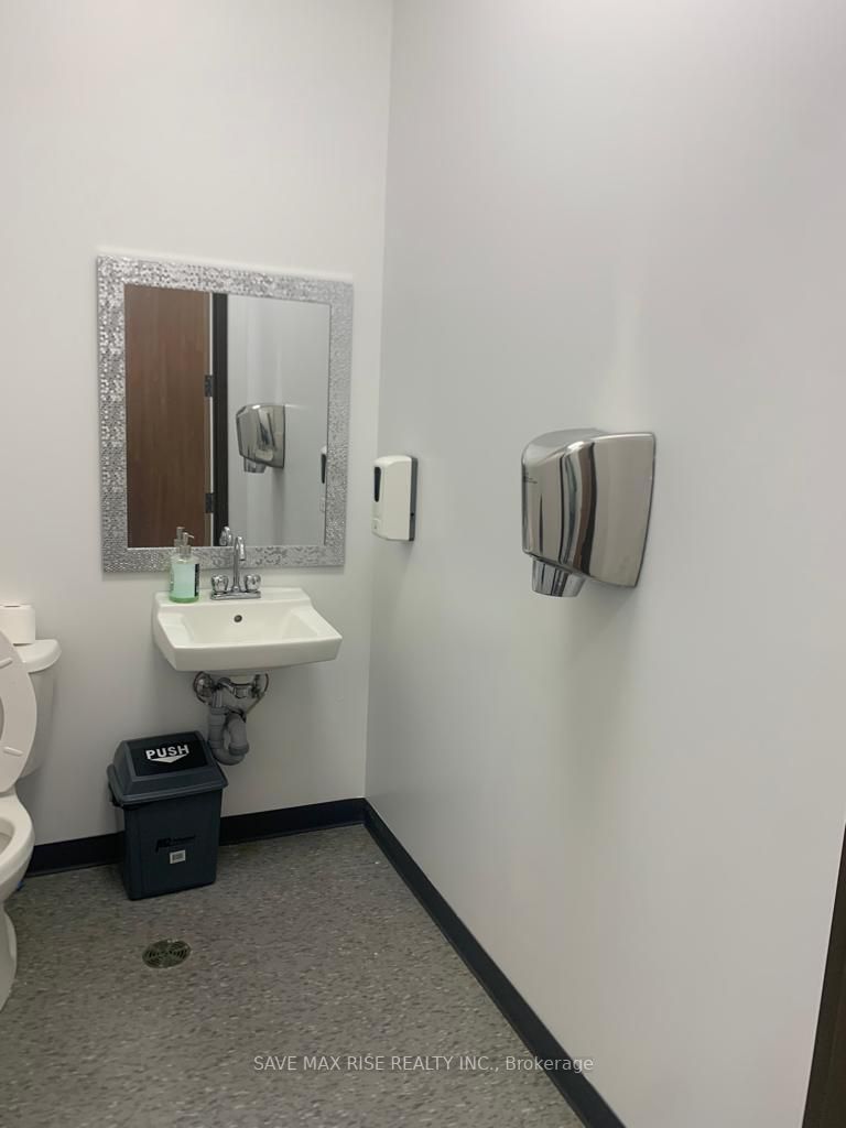 4903 Thomas Alton Blvd, #106