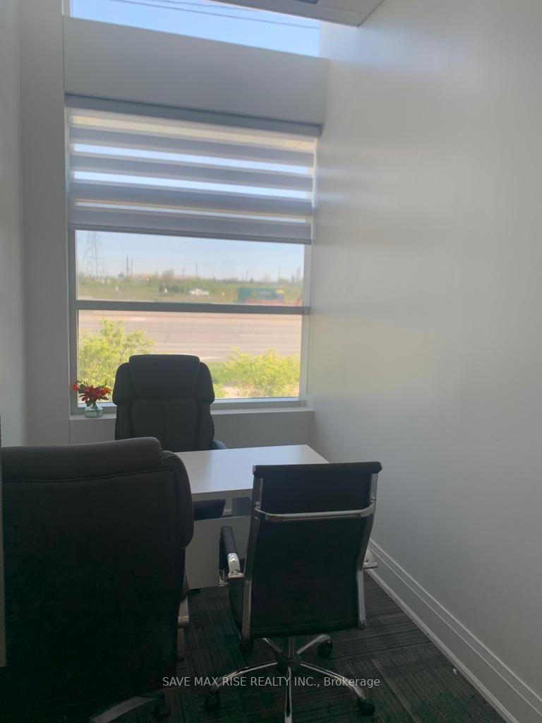 4903 Thomas Alton Blvd, #106