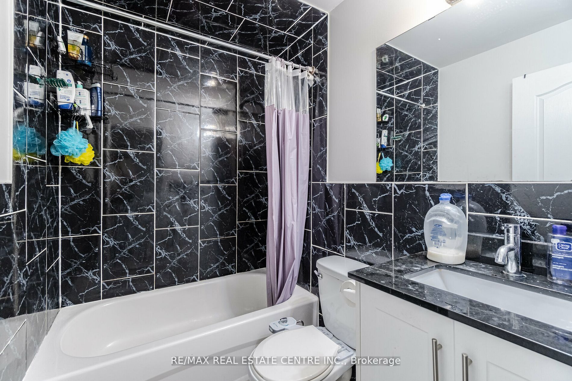 5 Wild Indigo Cres