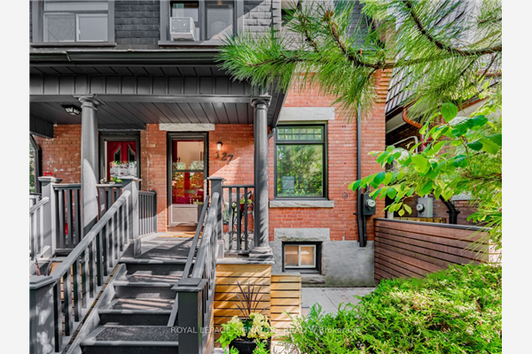 127 Garden Ave, Toronto