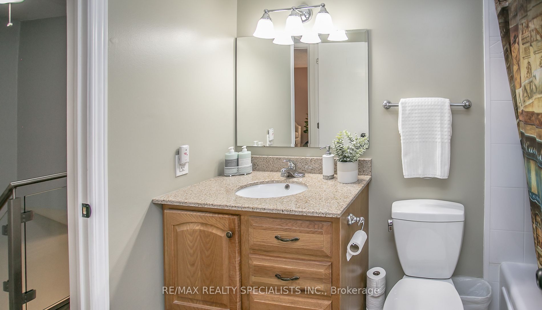 7251 Copenhagen Rd, #5