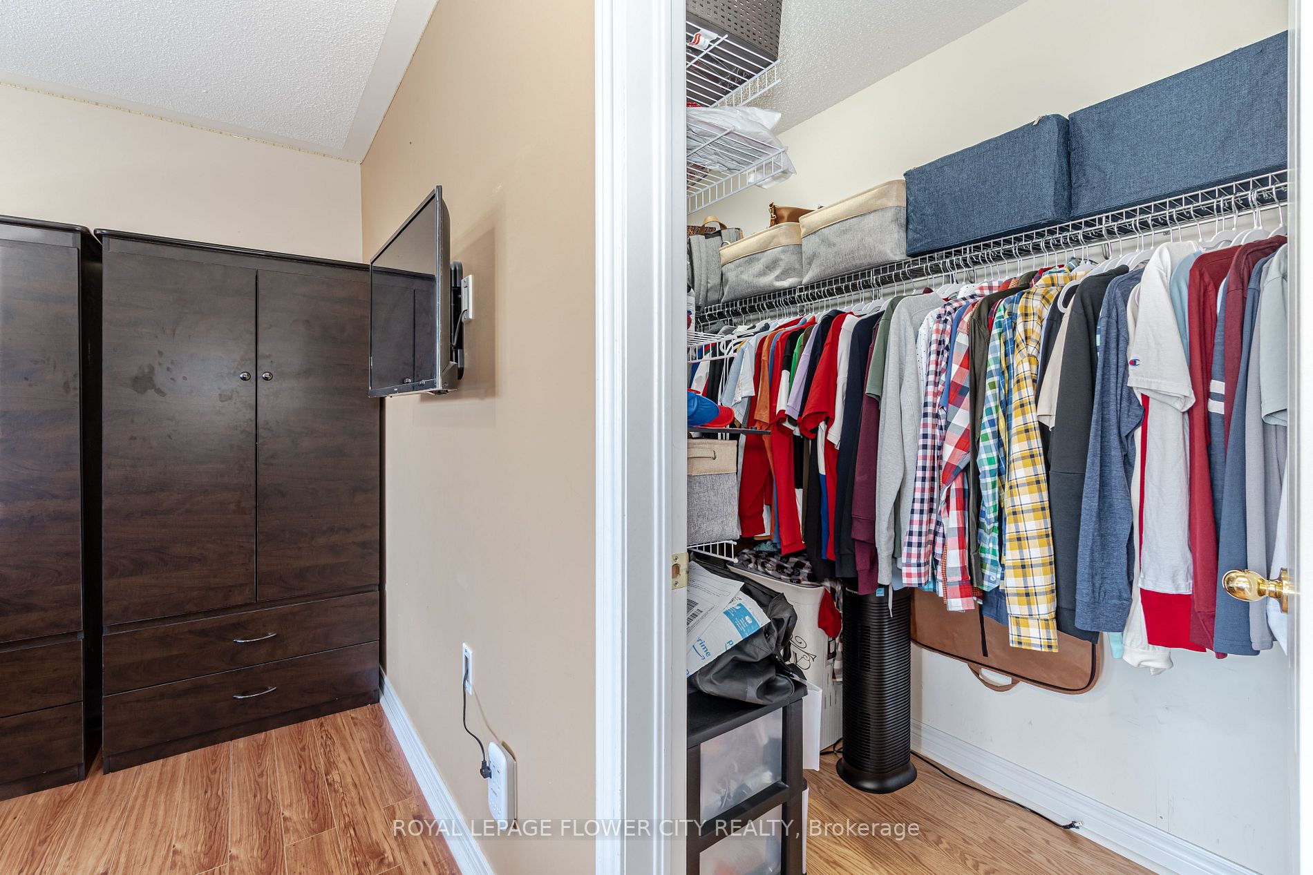 548 Fernforest Dr