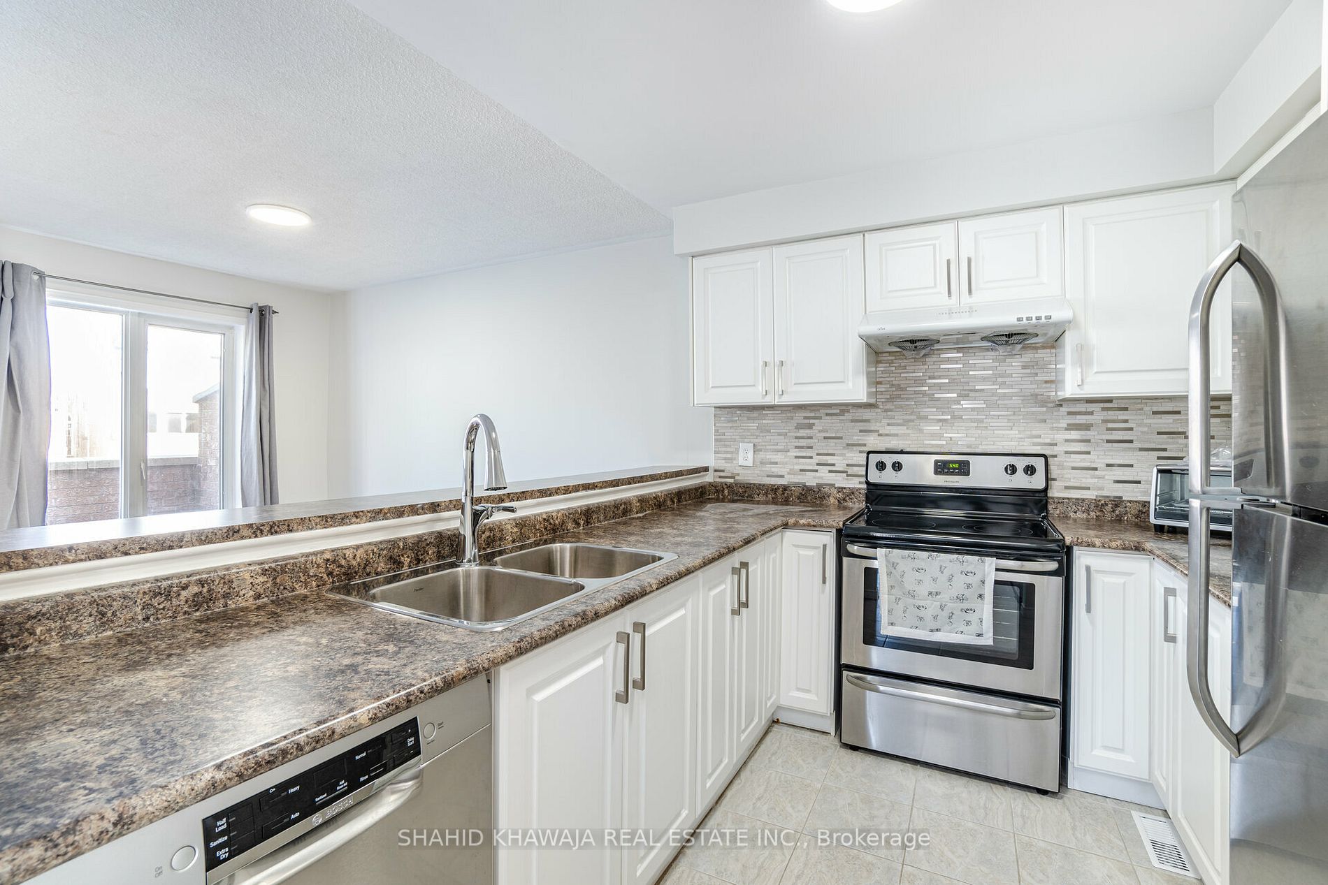 99 Bristol Rd E, #179