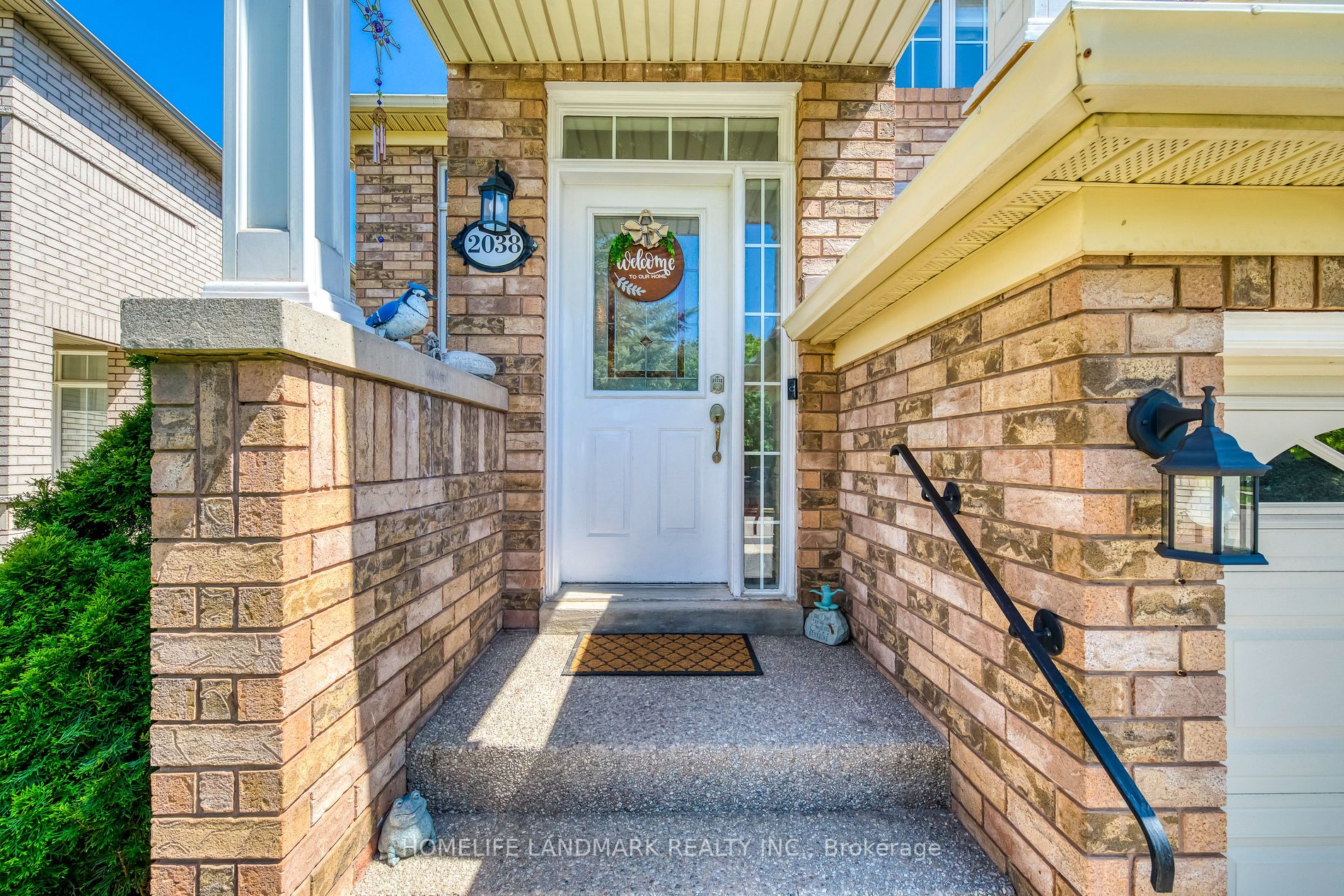 2038 Blue Jay Blvd