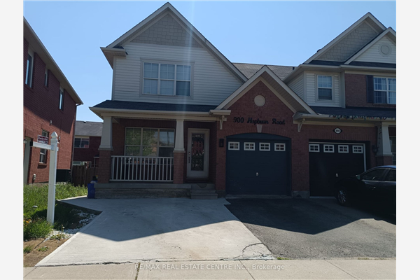 900 Hepburn Rd, Milton