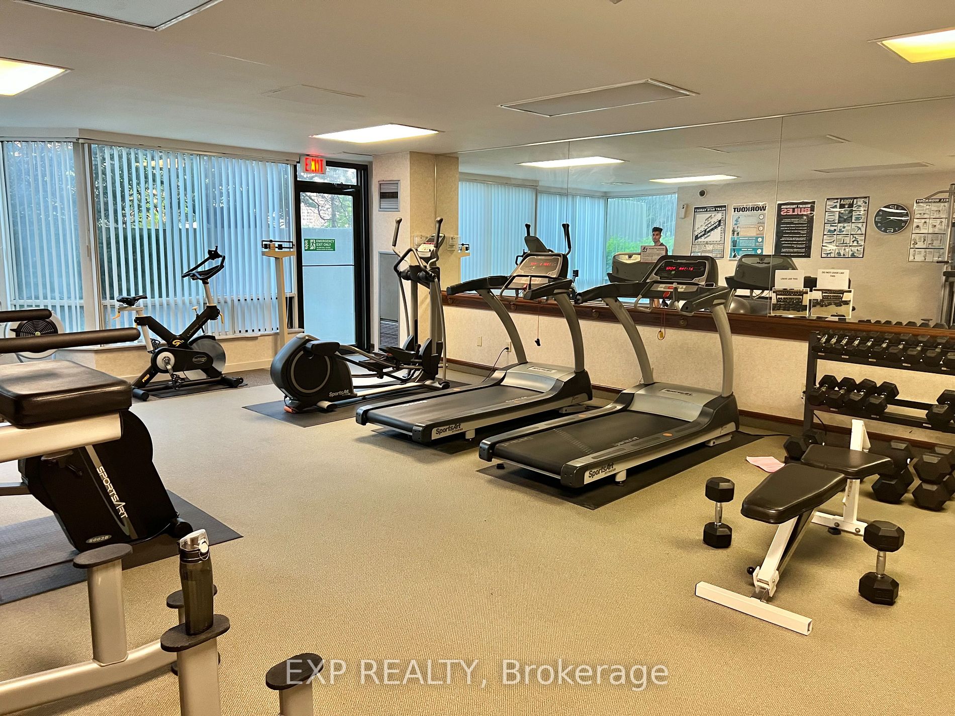 26 Hanover Rd, #704