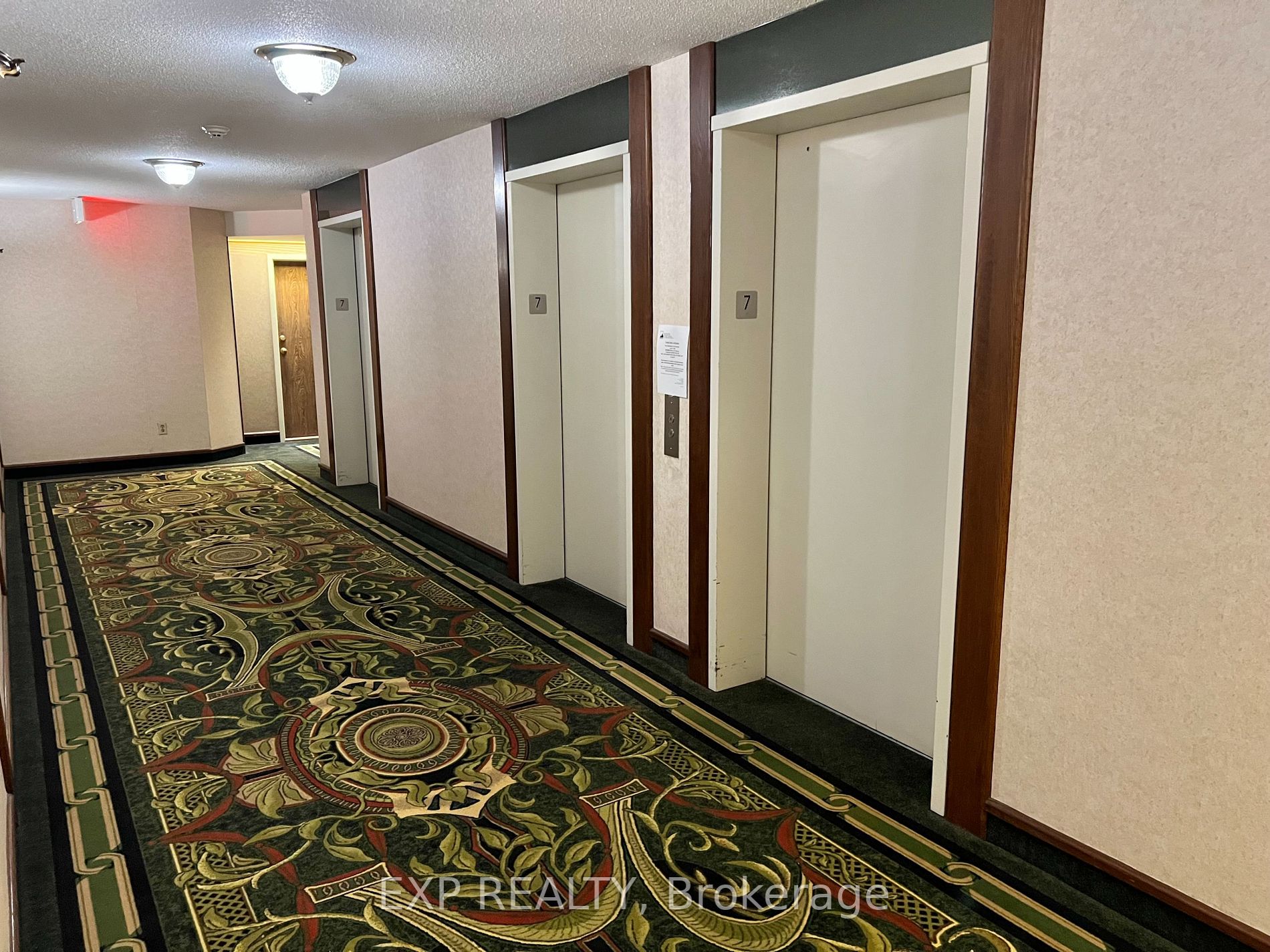 26 Hanover Rd, #704