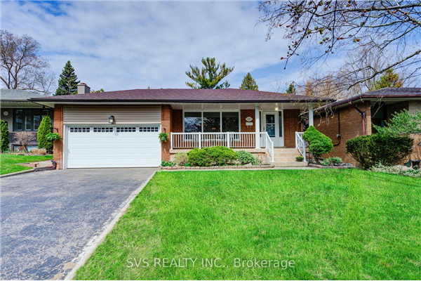 1683 Sherway Dr, Mississauga