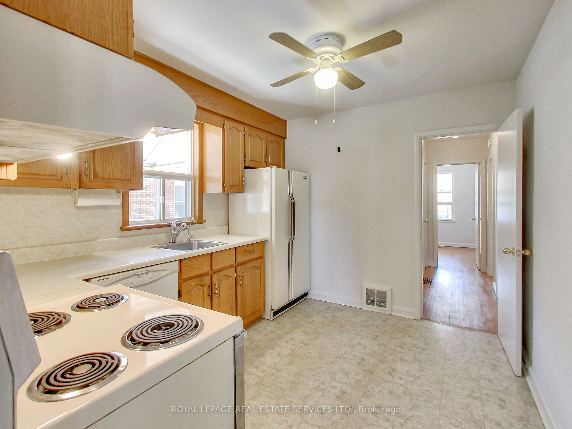 24 Lady Bank Rd
