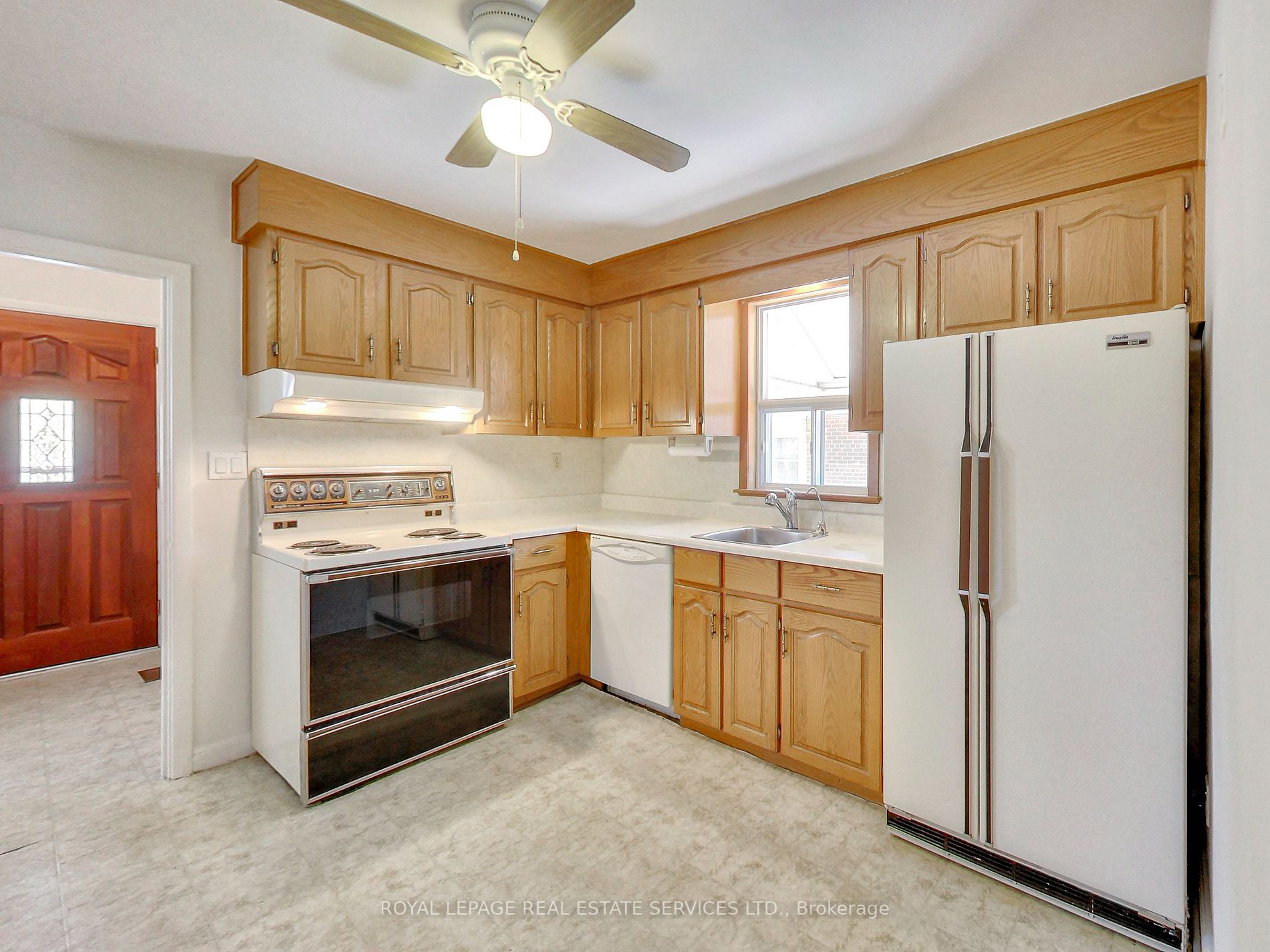 24 Lady Bank Rd