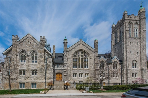 384 Sunnyside Ave, Toronto