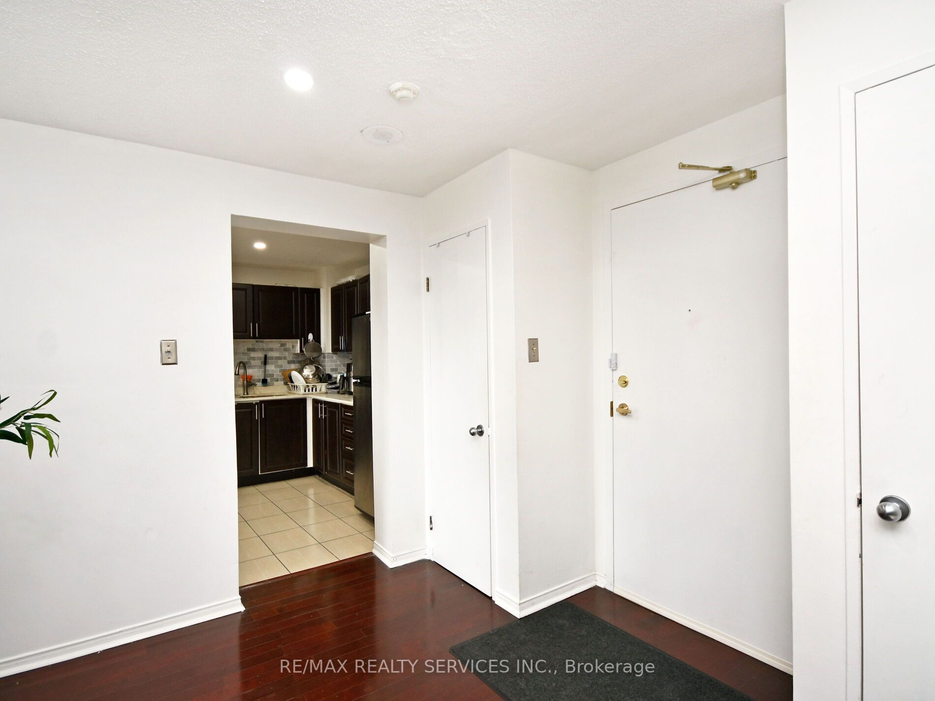 Listing W6071860 - Large Photo # 9
