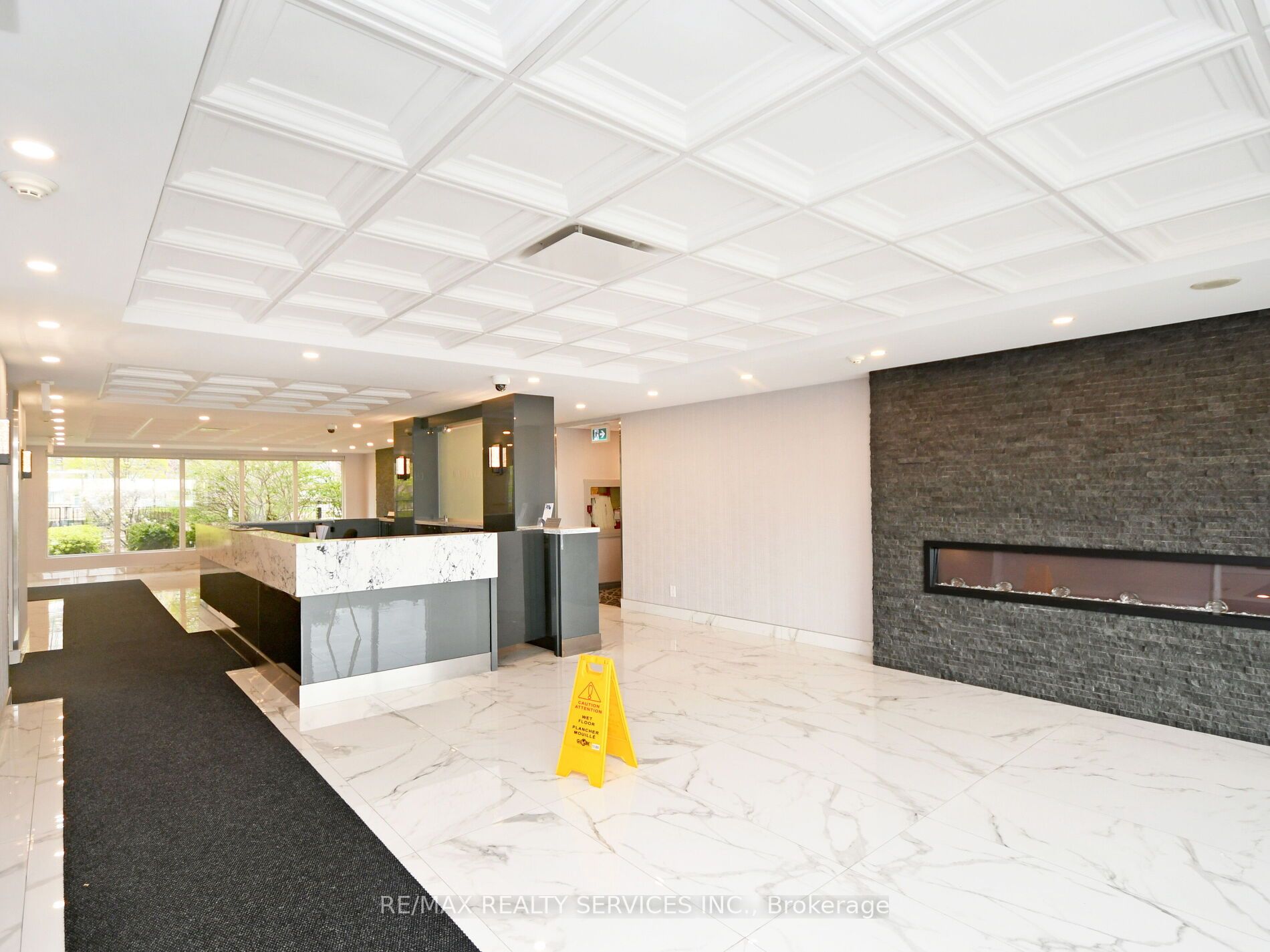 Listing W6071860 - Large Photo # 2