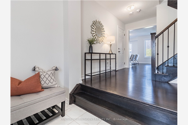 286 Fasken Crt, Milton