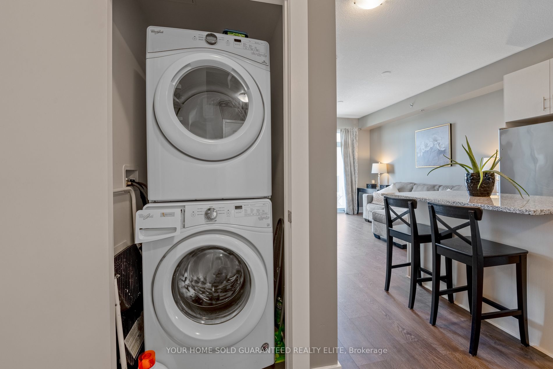 2490 Old Bronte Road, #721