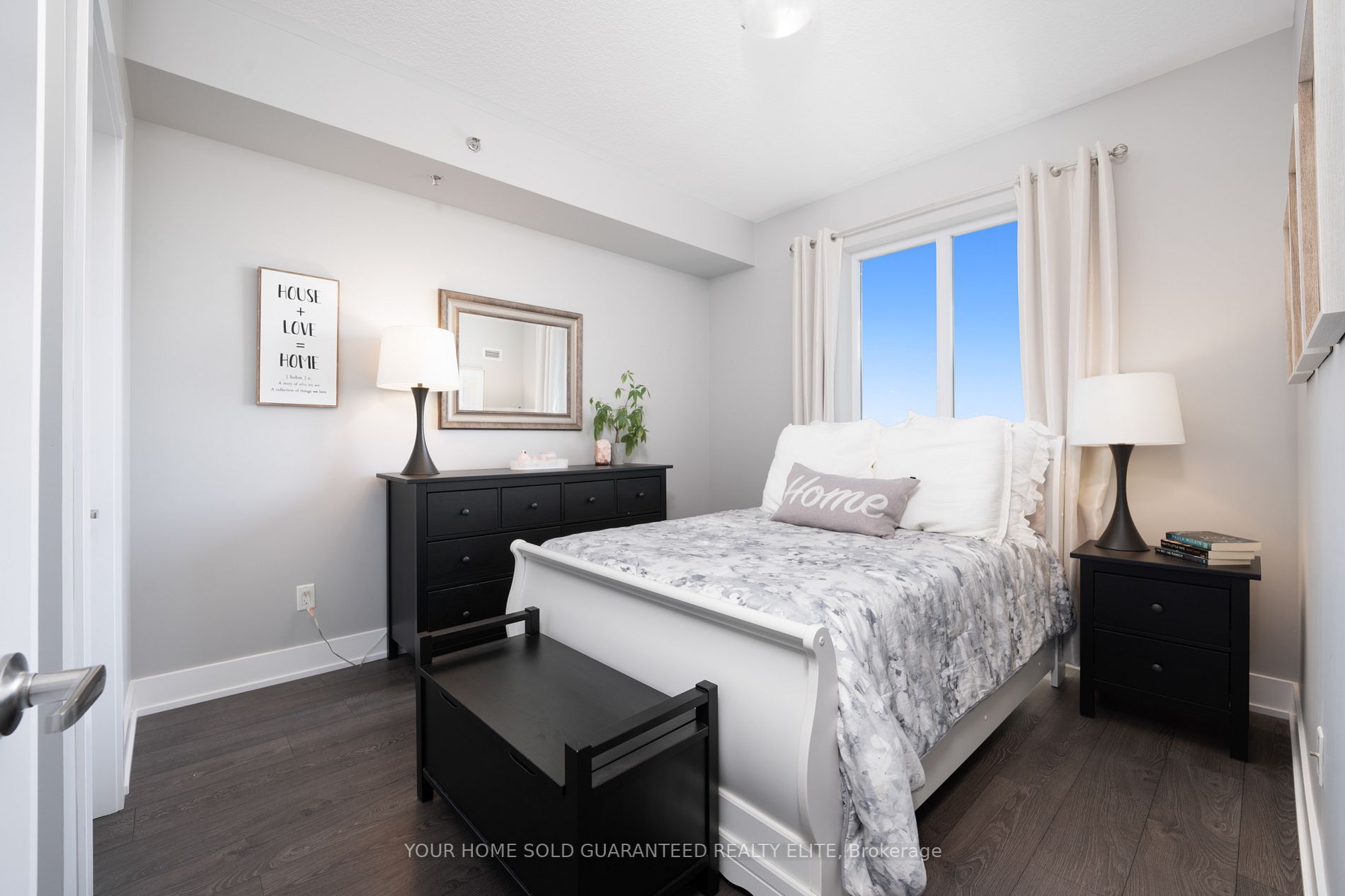 2490 Old Bronte Road, #721