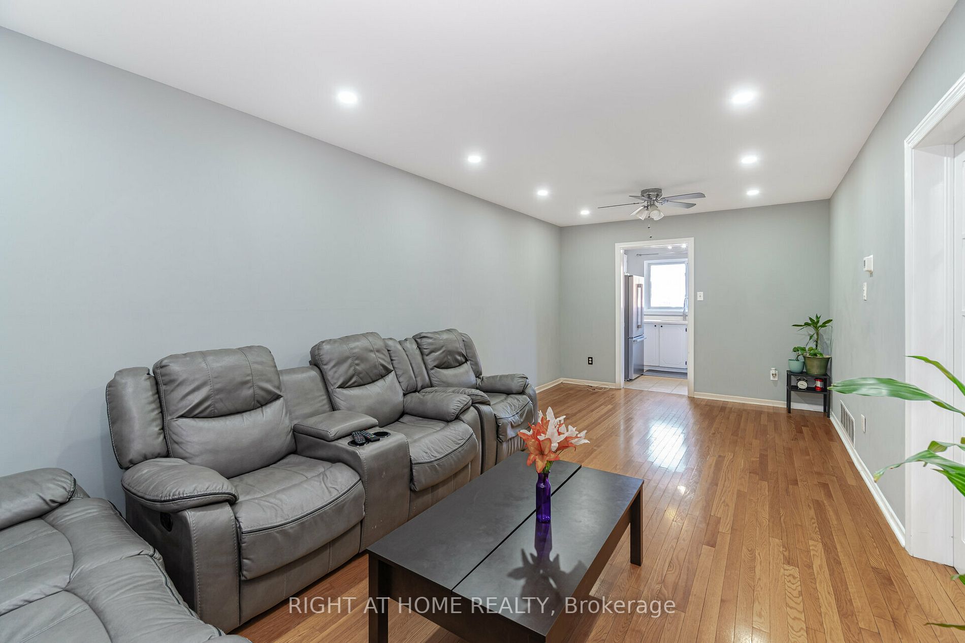 1020 Central Park Dr, #75