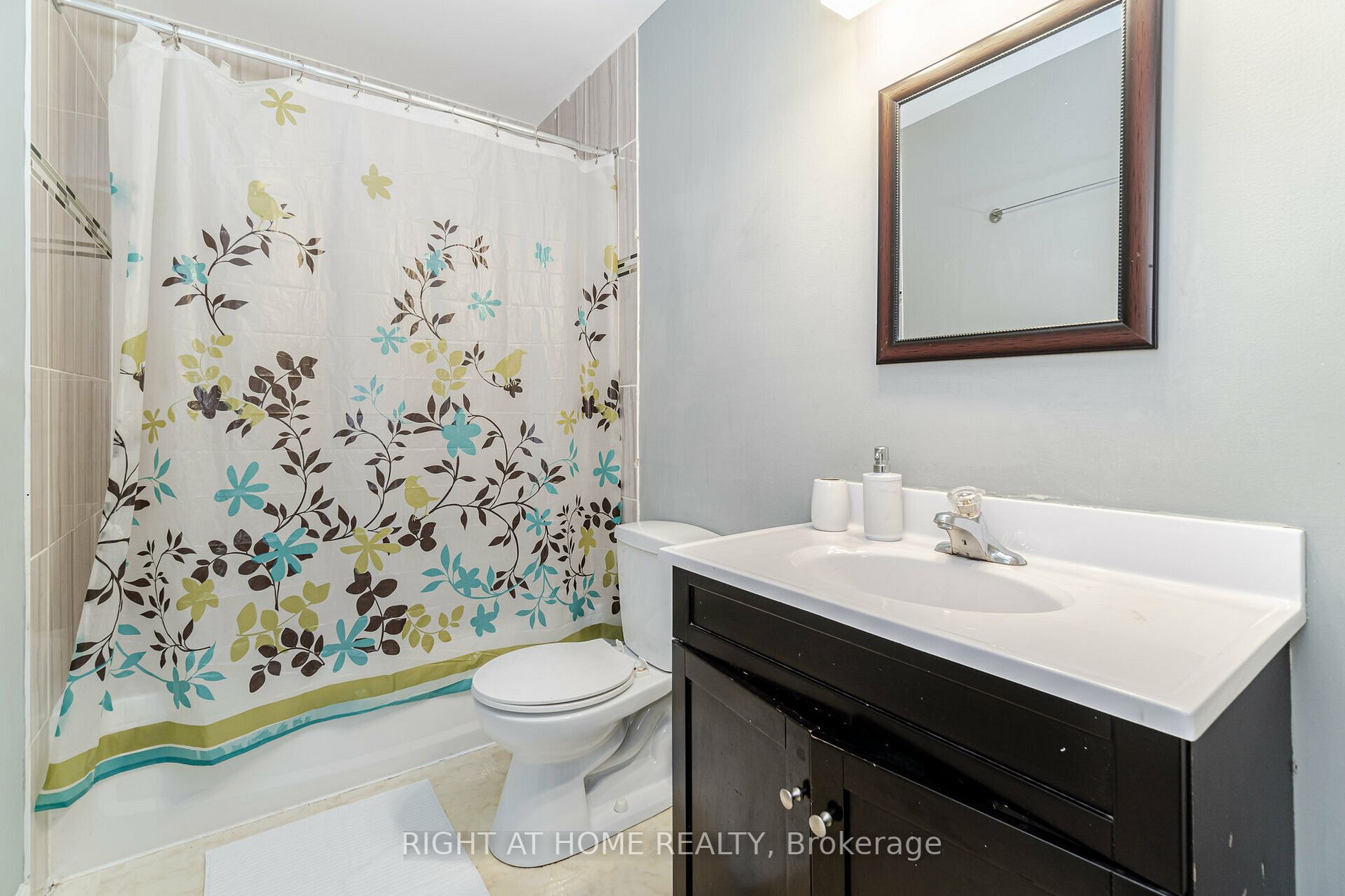 1020 Central Park Dr, #75