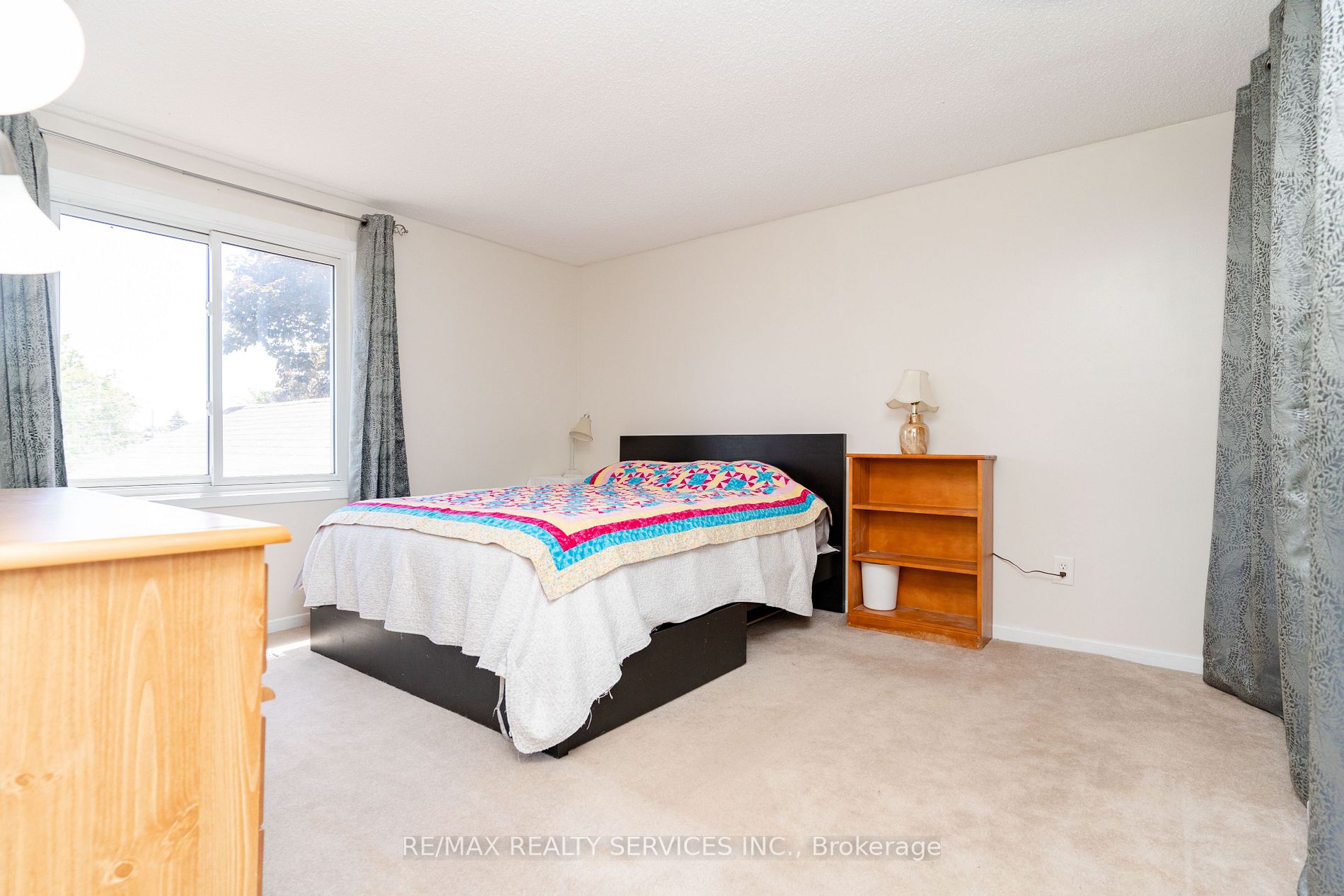 4 Traverston Crt