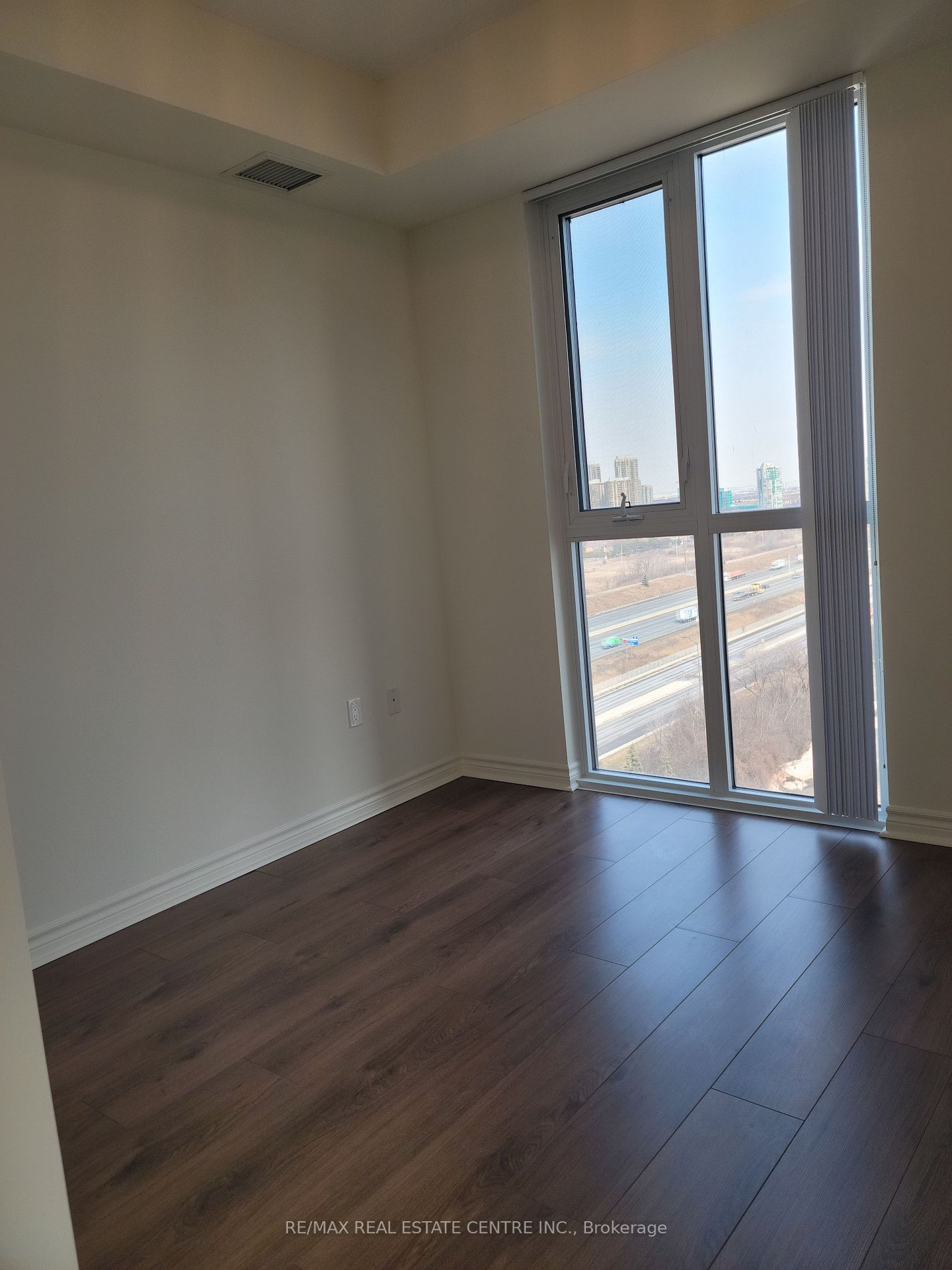 Listing W6073340 - Large Photo # 11
