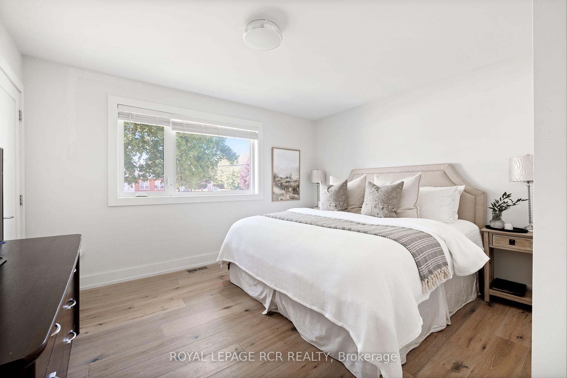 6043 Old Church Road