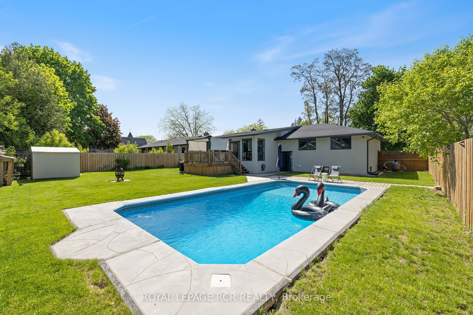 6043 Old Church Road