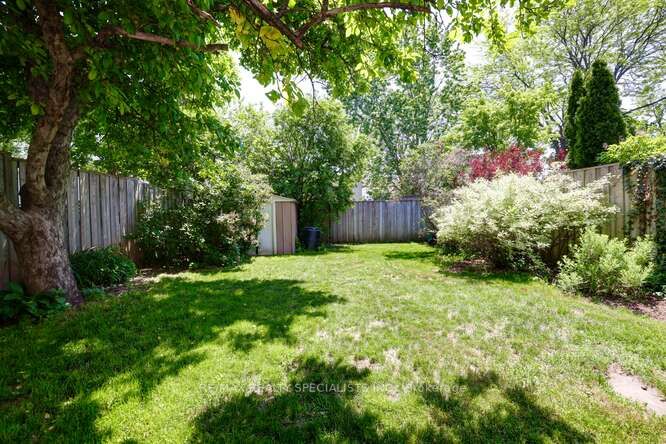 2771 Hollington Cres
