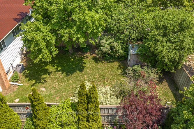 2771 Hollington Cres