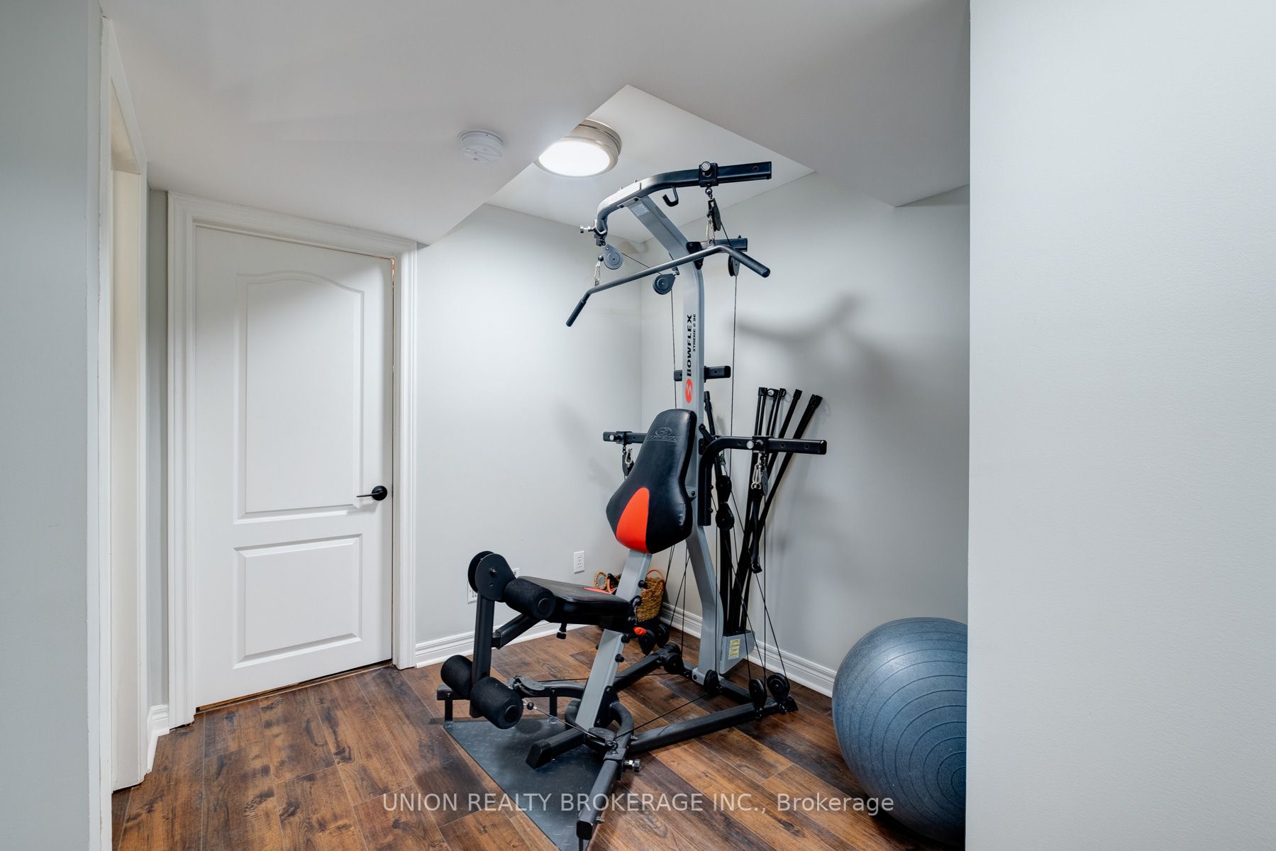 2250 Rockingham Dr, #14