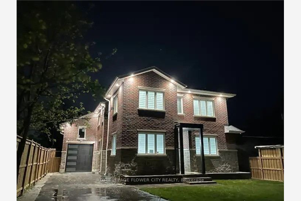 1103 Orchard Rd, Mississauga