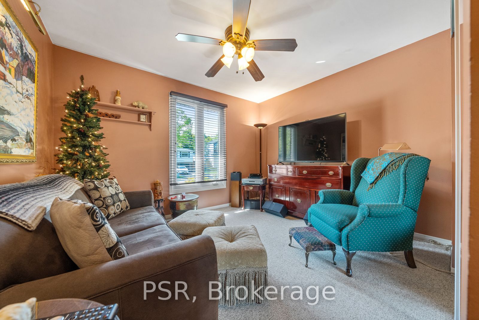 1216 Falgarwood Dr
