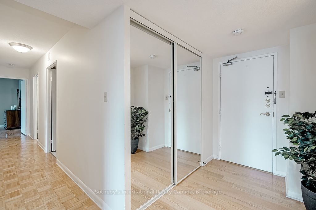 2175 Marine Drive, #204