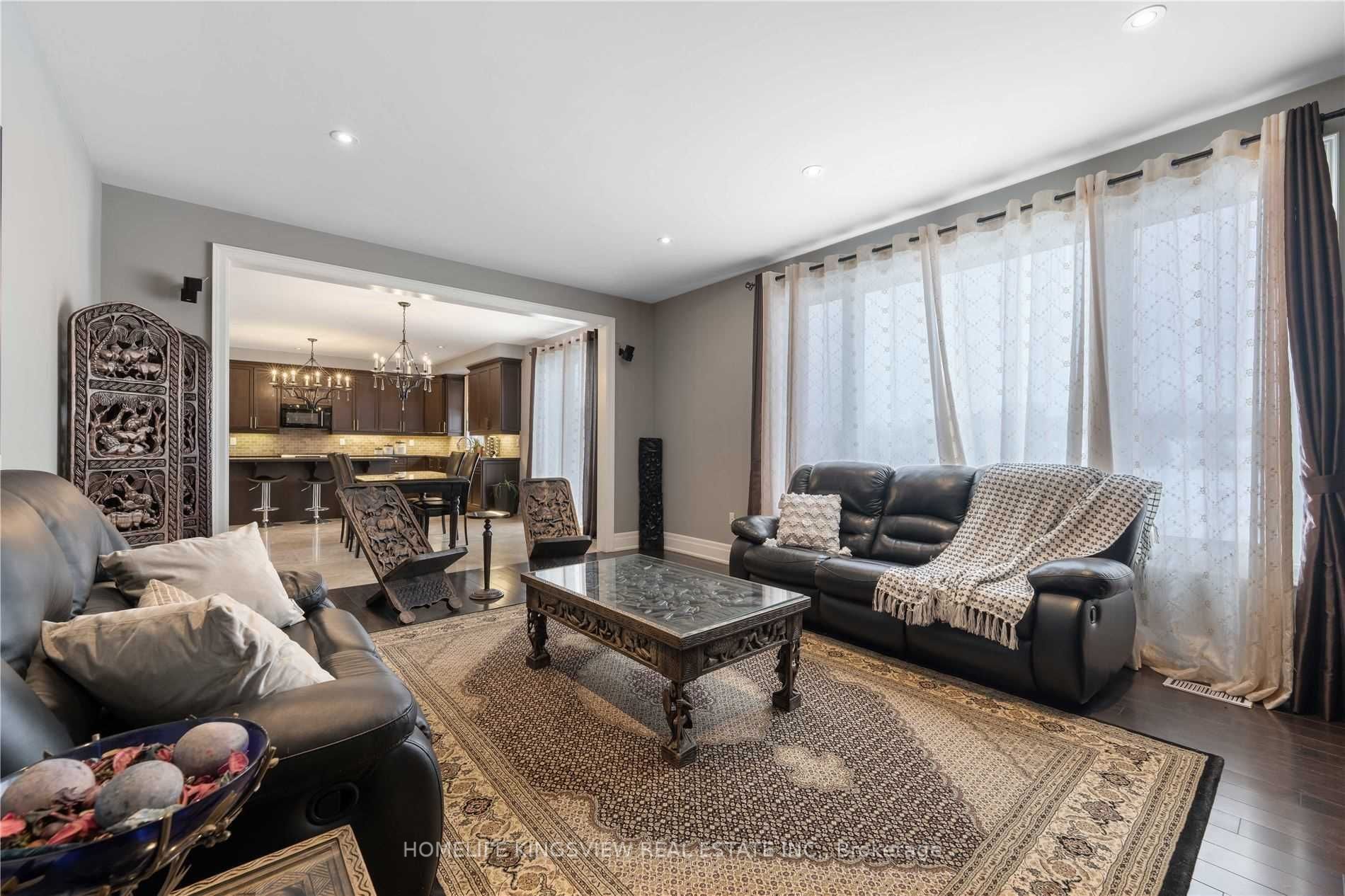 12 Davidson Drive