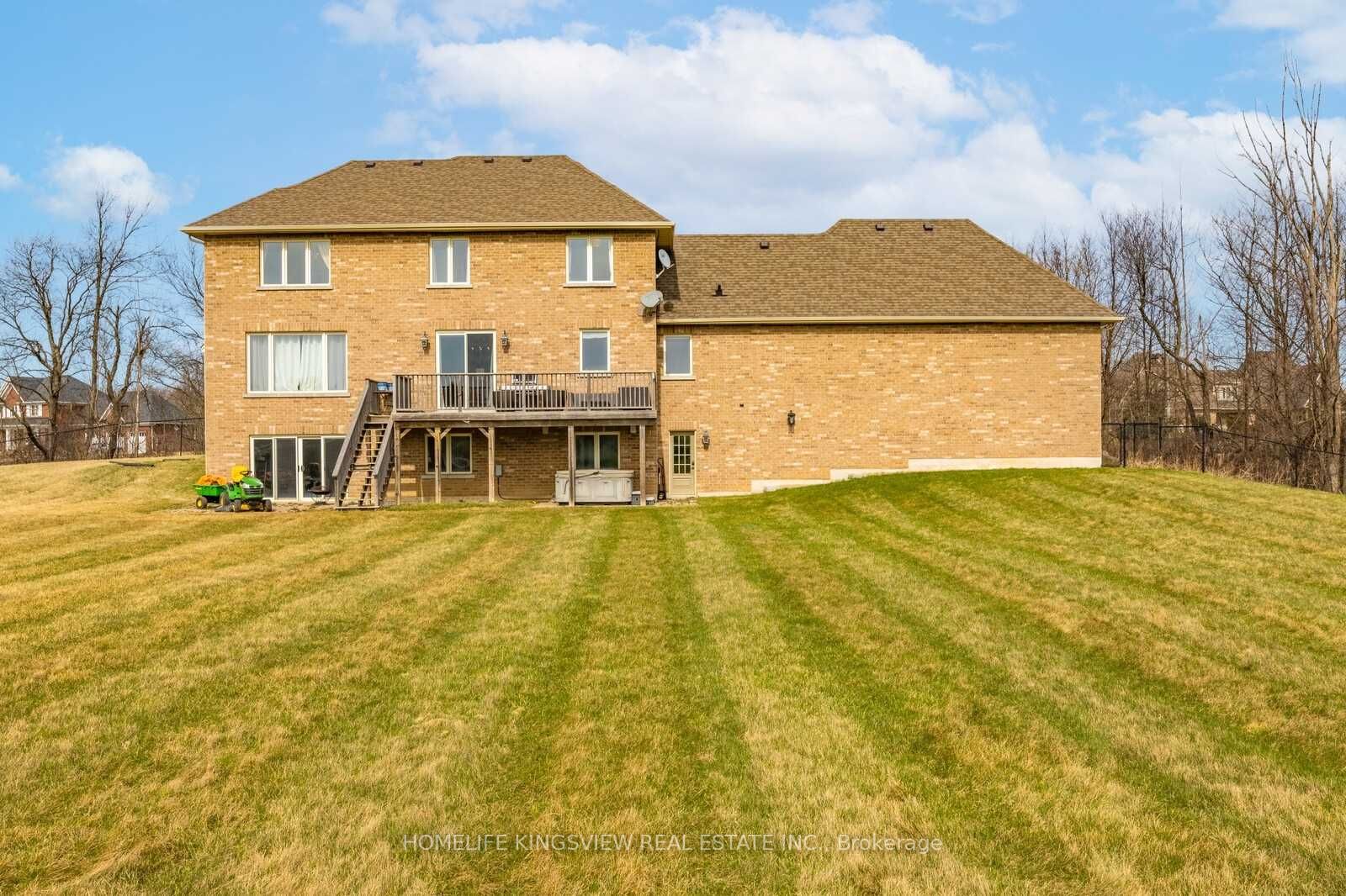 12 Davidson Drive