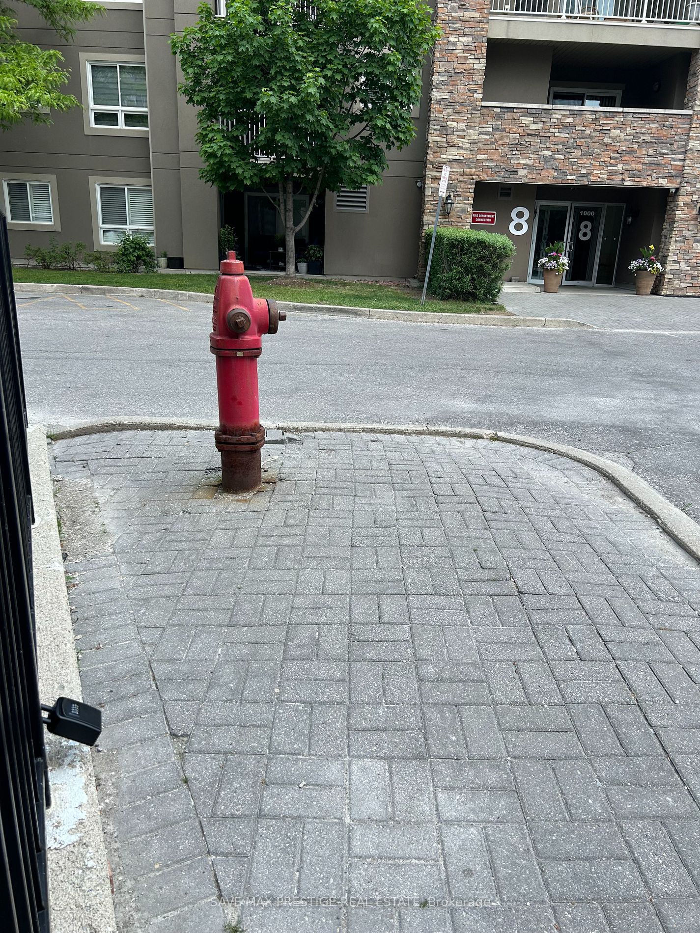 8 Dayspring Circle, #1403