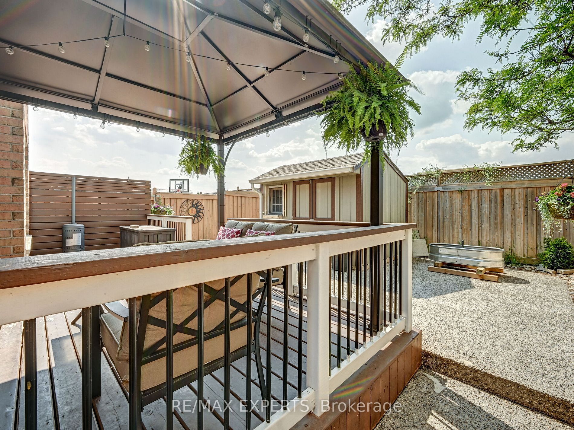 77 Emily Carr Crescent