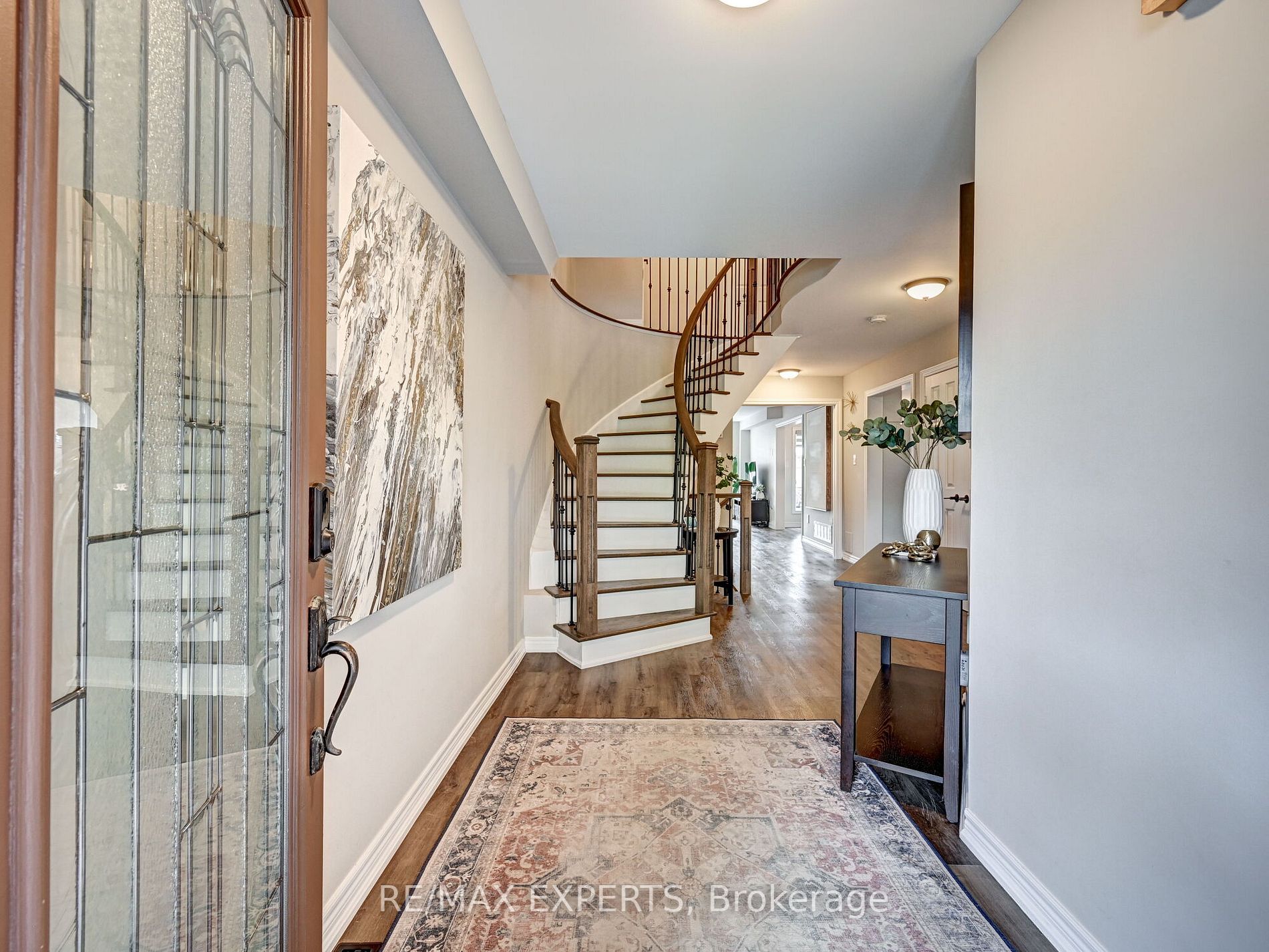 77 Emily Carr Crescent