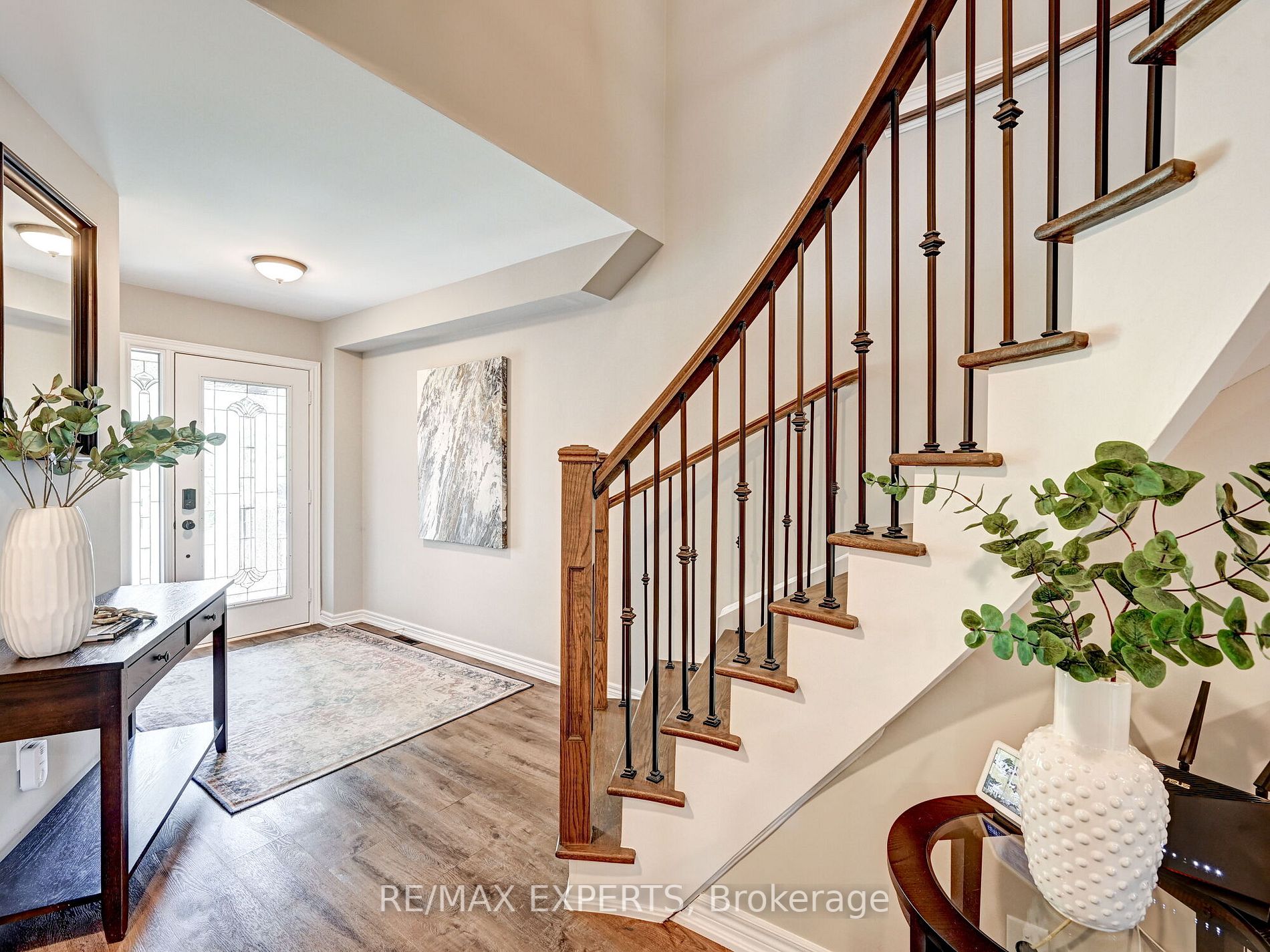 77 Emily Carr Crescent