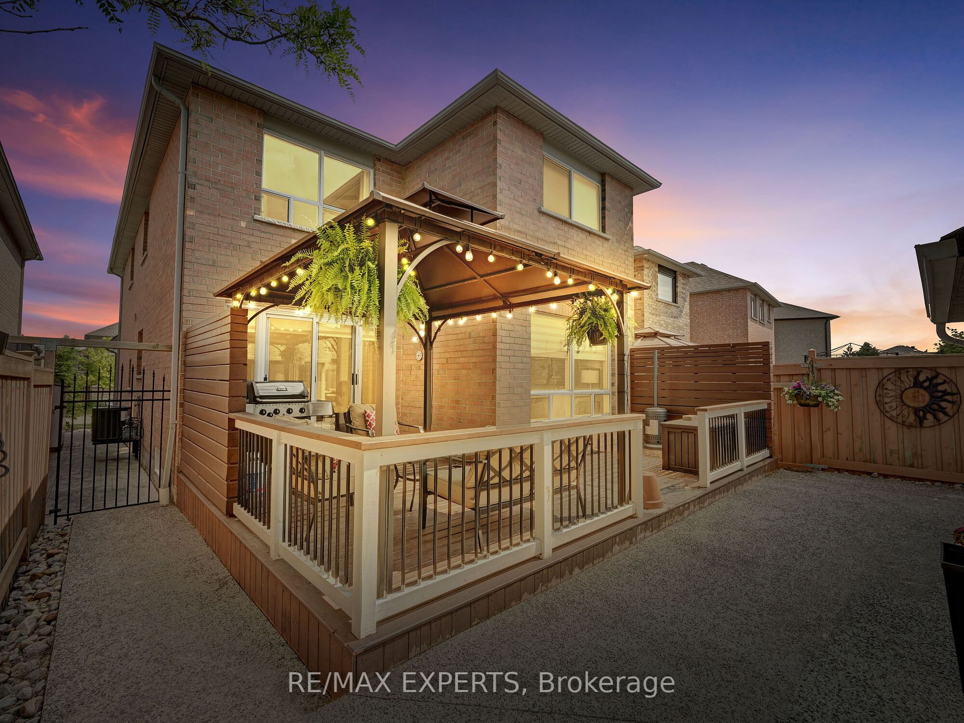 77 Emily Carr Crescent