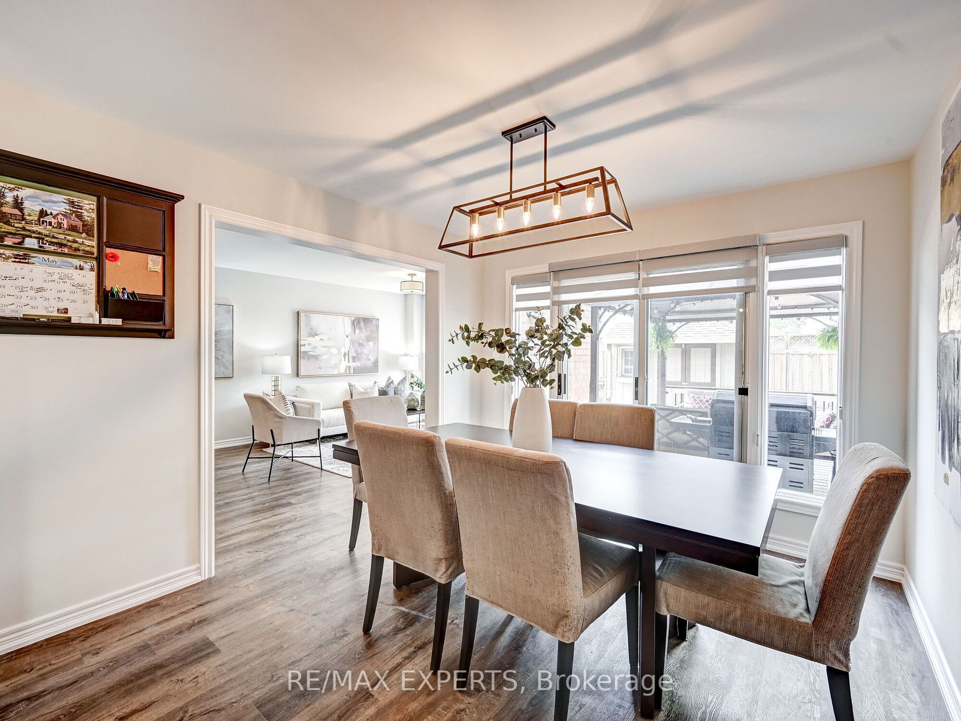 77 Emily Carr Crescent
