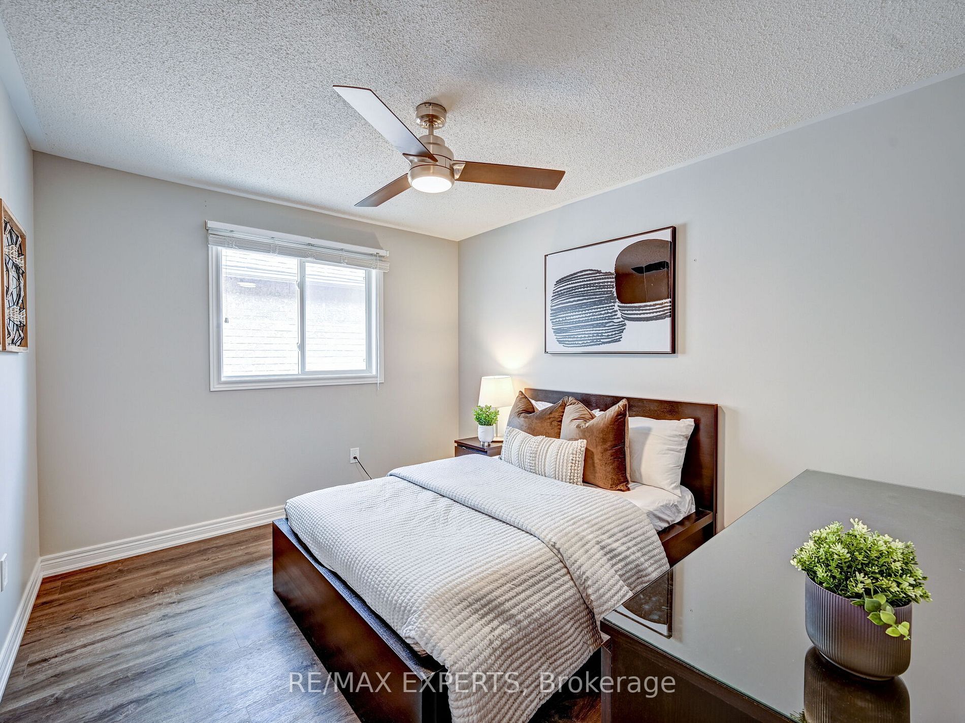 77 Emily Carr Crescent