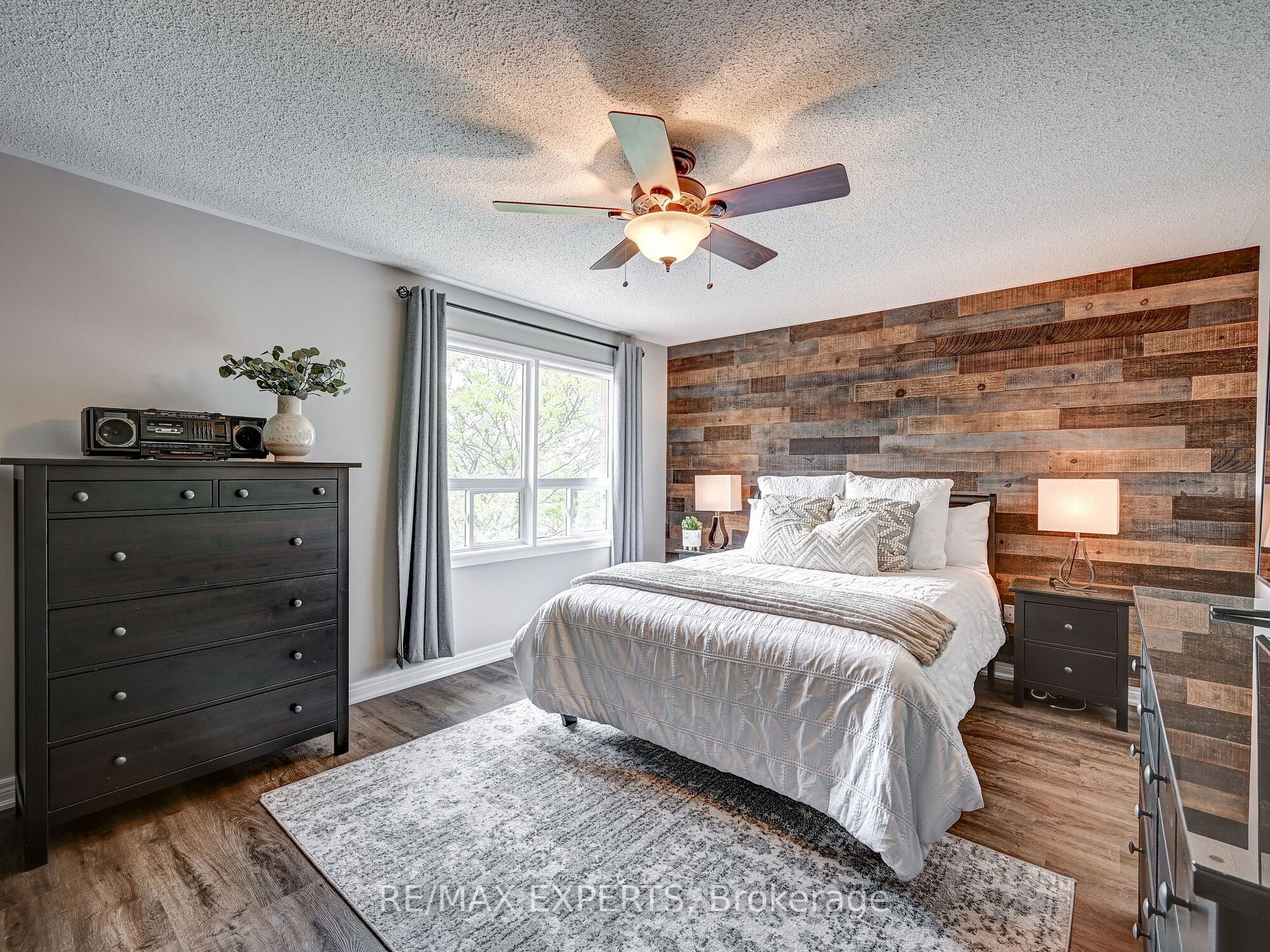 77 Emily Carr Crescent