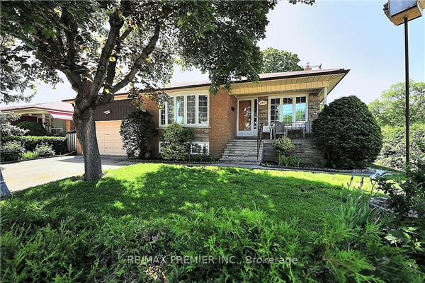 207 Grandravine Dr, Toronto