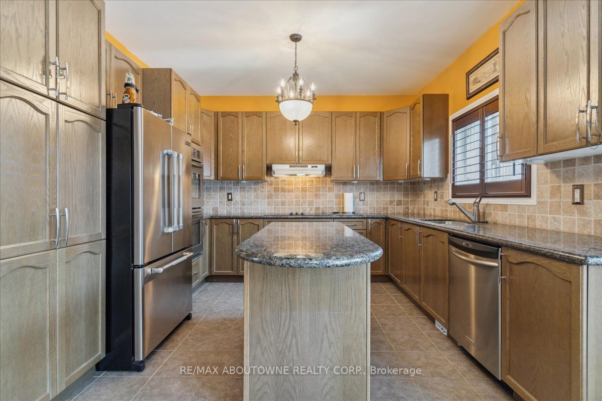 Listing W6076468 - Large Photo # 9