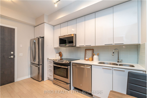 10 Park Lawn Rd, Toronto