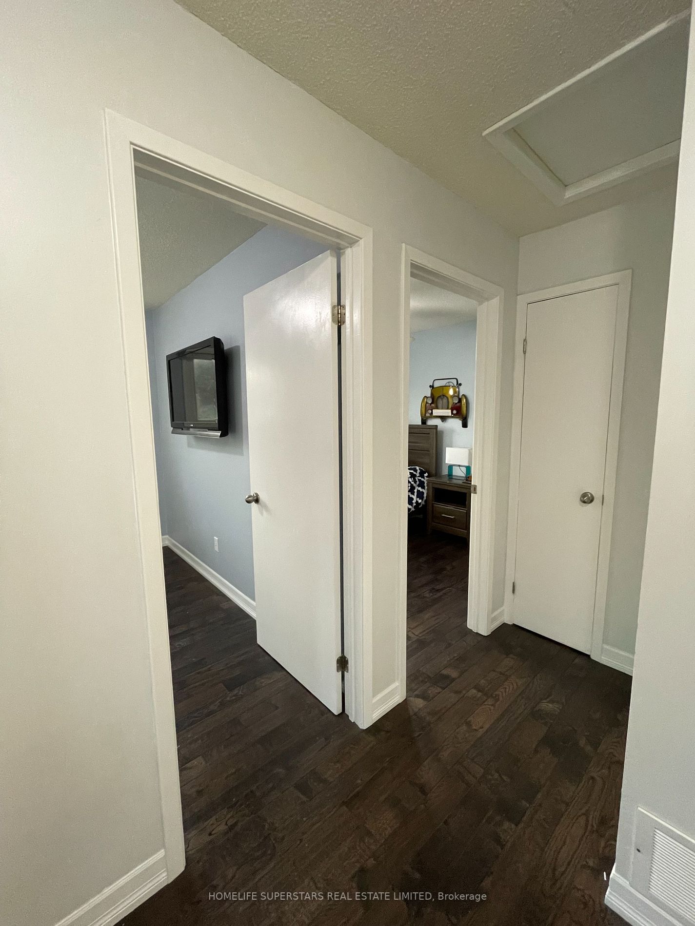 152 Sunforest Dr