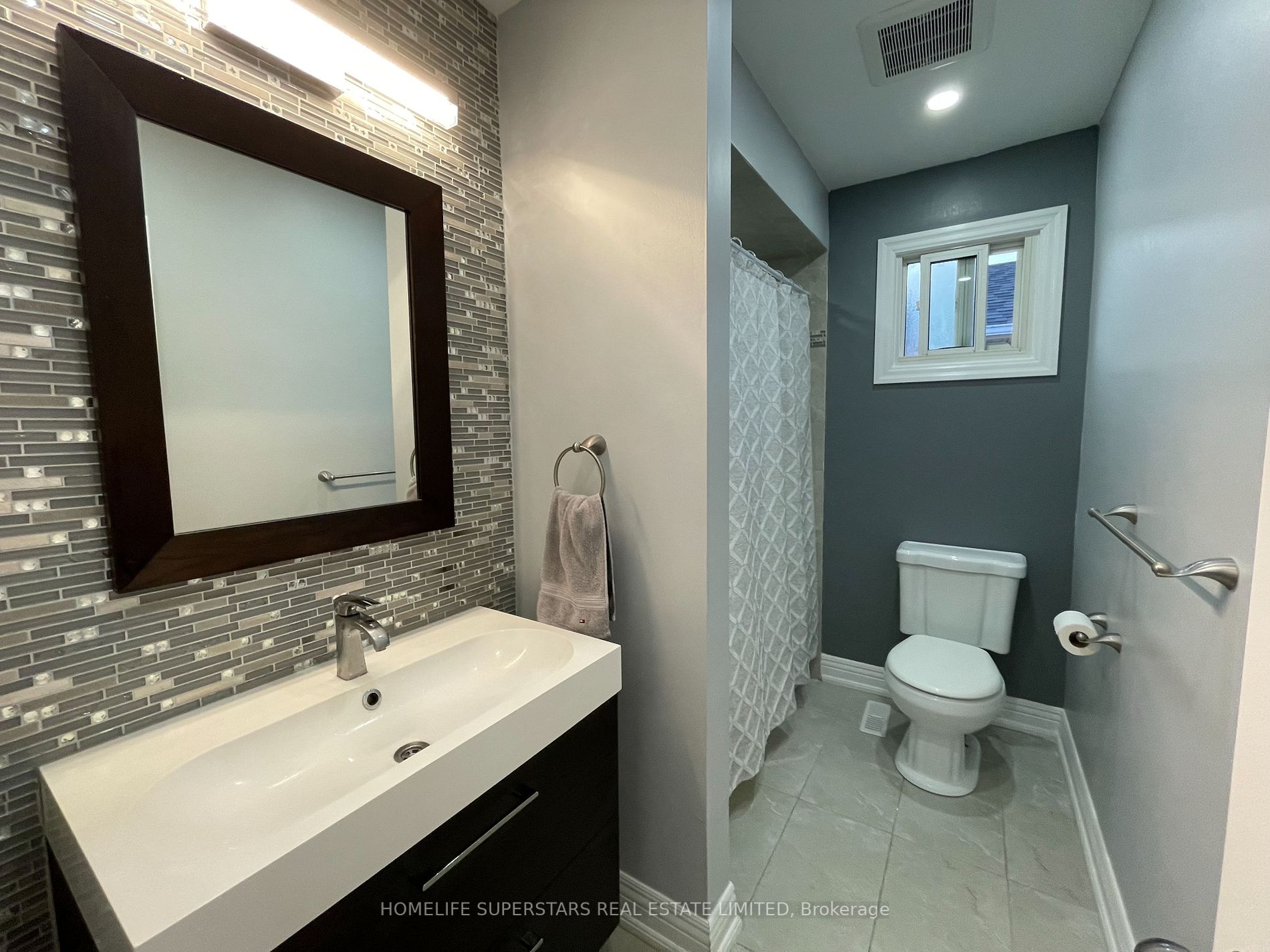 152 Sunforest Dr