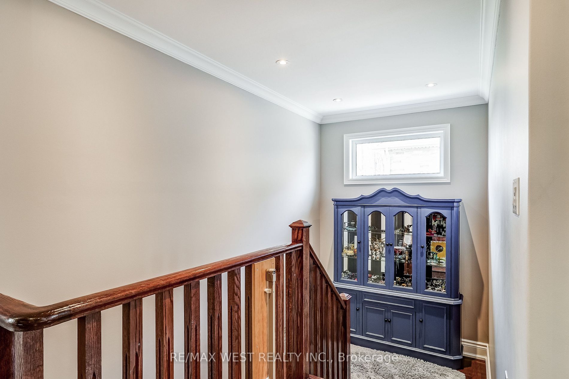 17 Antrim Crt