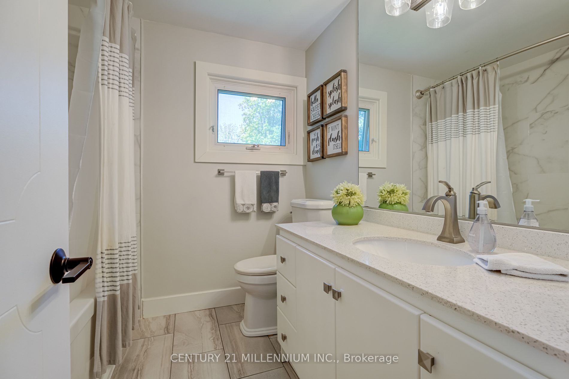49 Ridgehill Dr